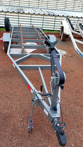 Carretinha para Barco/Lancha Nova