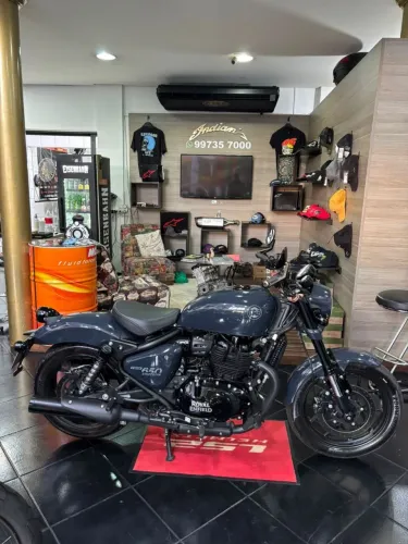 Royal Enfield shotgun 650