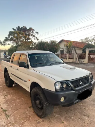 Mitsubishi L200 GL 2.5 4X4 CD Diesel 2008