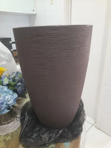 Vaso cônico moderno 38