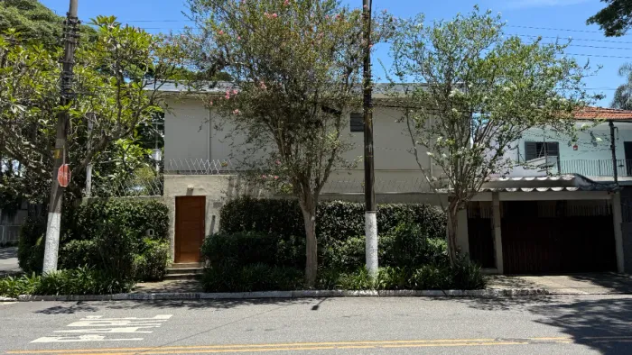 Sobrado para venda em Campo Belo com 4 quartos , 185m²