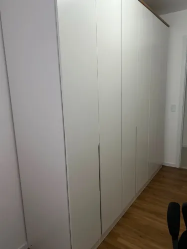 Guarda-Roupa Casal 6 Portas - Praticamente Novo (8 meses de uso)