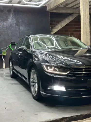 Volkswagen Passat Highline 2.0 TSI 220cv Tip. 2018