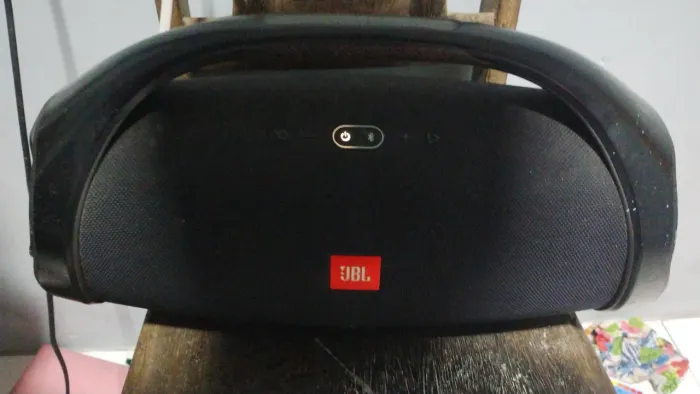 JBL Boombox 2