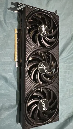 RTX 5070 palit 12 gb só venda não abaixo valor