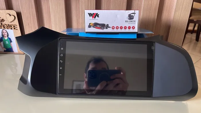 DVD de 9 polegadas com moldura Onix e prisma 2012 ate 2019