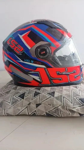 Vendo capacete LS2 velo xre seme novo tam.58