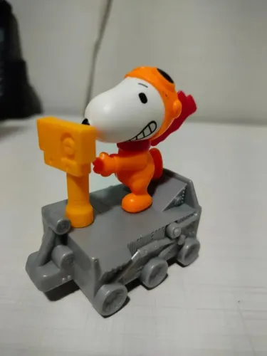Boneco Snoopy Mcdonald's Diversas Coleções 13