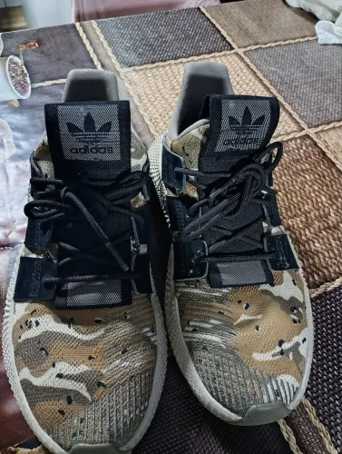 Tênis Adidas prophere camuflado