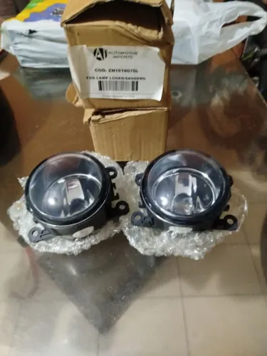 Farol milha Renault Logan Sandero 