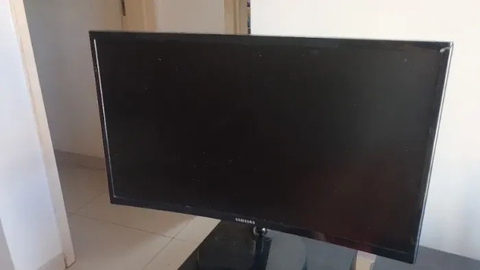 MONITOR SAMSUNG CURVO 23,5"