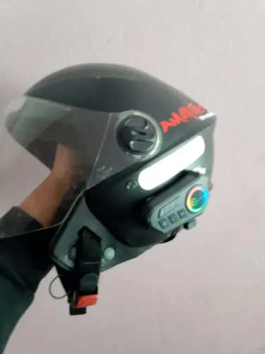Capacete