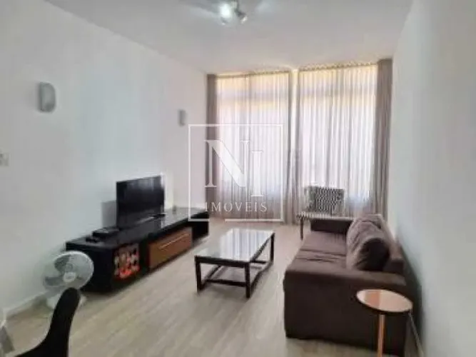 Apartamento : / Residencial / Copacabana