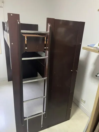 Cama para escritório