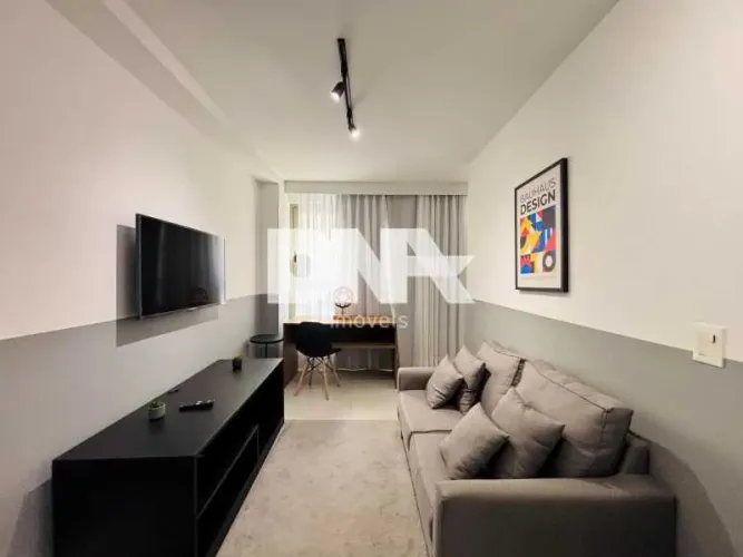 Apartamento : / Residencial / Leblon
