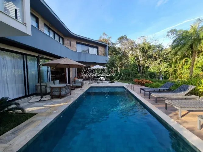 Casa a venda próximo da praia no condomínio Costa do Sol, Bertioga-SP (Código CC00391)