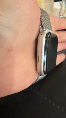 APPLE WTACH SE 44MM