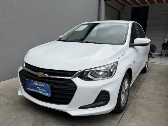 Chevrolet Onix Plus LT 1.0 12V Flex Mec. 4P 2023
