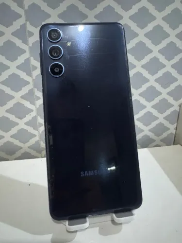 Galaxy M54 5G 128/8+8GB com Carregador Entrego