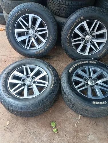 Rodas hilux 18