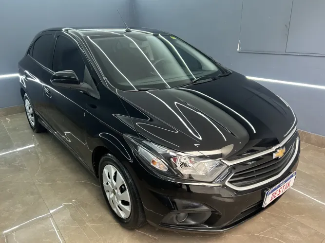 Chevrolet Onix Hatch LT 1.4 8V Flex Power Mec. 4P 2017