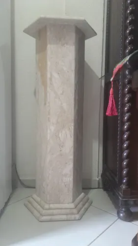 Coluna de mármore