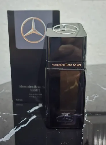 Mercedes-Benz select night