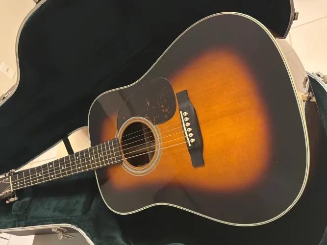 Violao martin D28 sunburst
