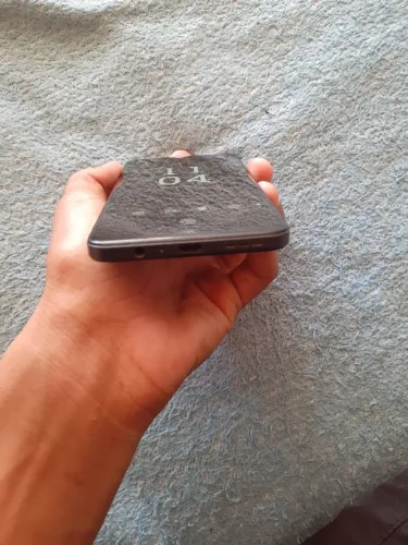 Moto g84 256gb 8 de ram troco por iPhone 11 ou 12 ou xr