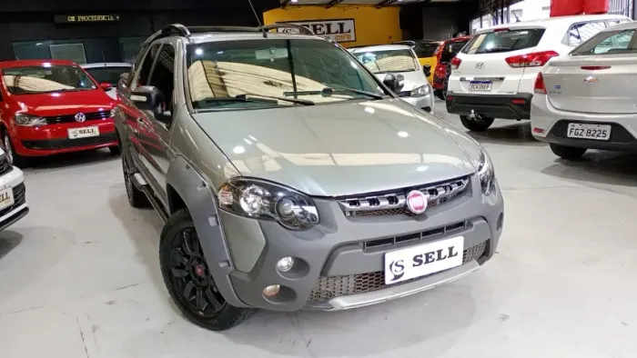 Fiat Strada Adventure1.8/ 1.8 Locker Flex CD 2017
