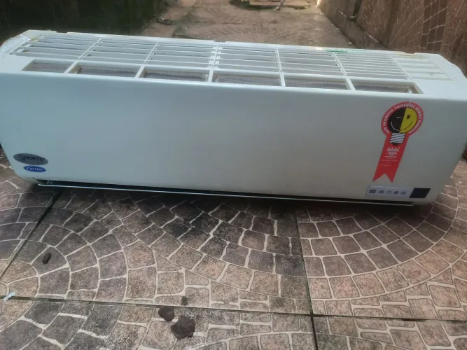 Split 12000 BTUs Carrier
