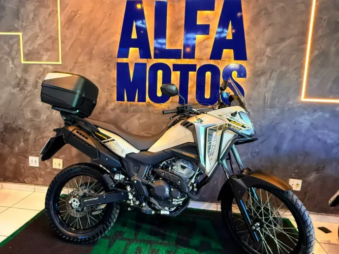HONDA XRE 300 SAHARA ADVENTURE BEGE 2024