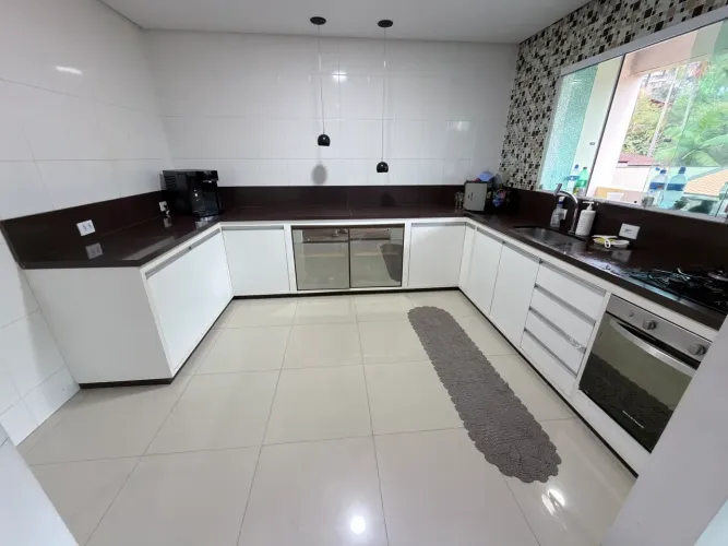 Cozinha completa impecável!