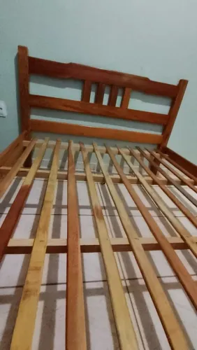 Cama Casal em madeira reforçada