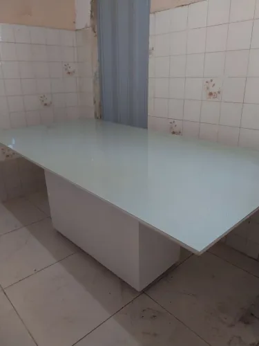 MESA PARA 8 CADEIRAS COM VIDRO