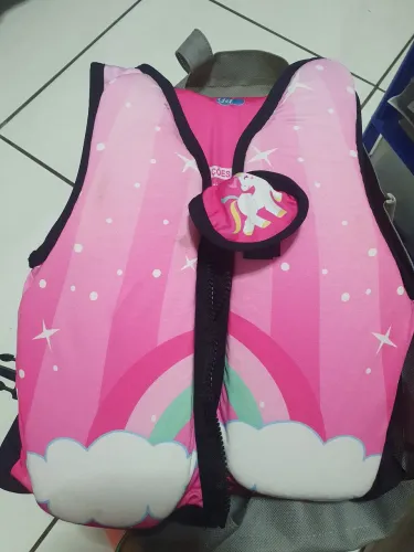 Colete Boia Infantil para Piscina - Segurança e Diversão