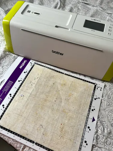 Máquina de Corte Brother ScanNCut