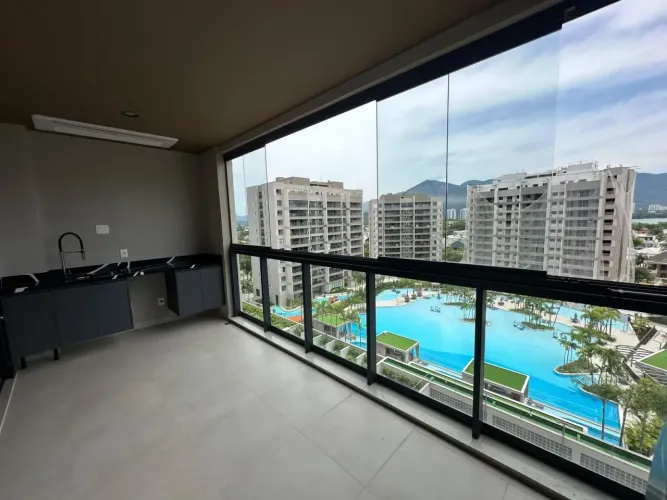 Imóvel Mobiliado para venda possui 106 metros quadrados com 3 quartos em Barra da Tijuca