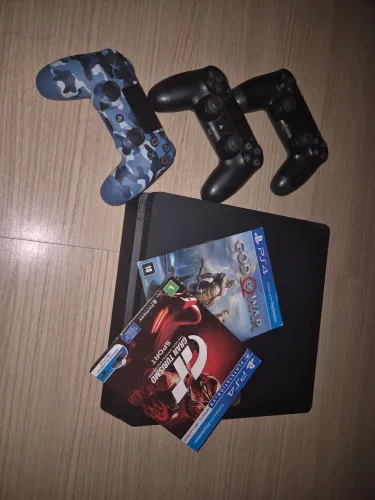 Ps4 slim