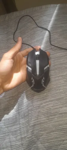 Mouse gamer T Wolf V1 1200 de DPI