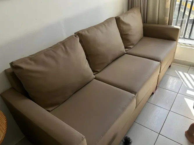 R$ 700,00 Sofa 3 lugares courvin impermeável bipartido