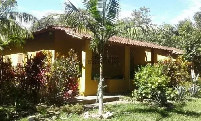 Sítio com 7 dormitórios à venda, 3600 m² por R$ 850.000,00 - Jardim Colônia - Jacareí/SP
