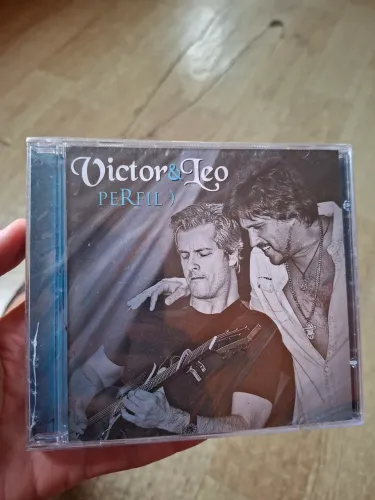 Cd Victor e Léo lacrado 