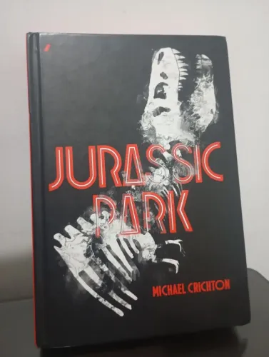 Jurassic Park - Michael Crichton | Livro em bom estado