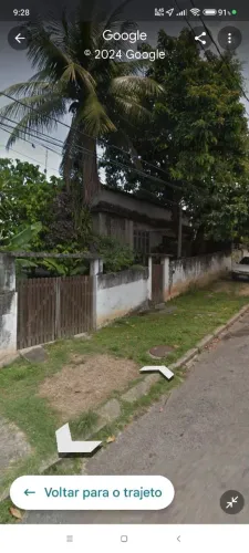 Portão de entrada mais garagem colonial