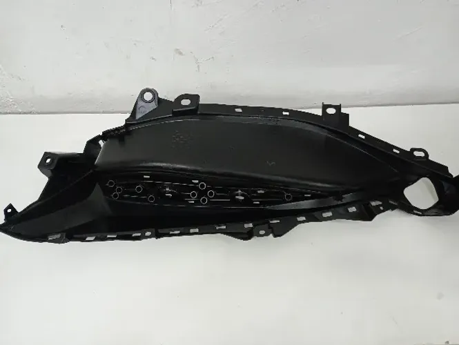 Carenagem Assoalho Estribo Yamaha Xmax 250 Lado Direito Preto