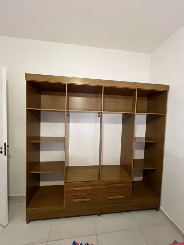 Guarda roupa casal
