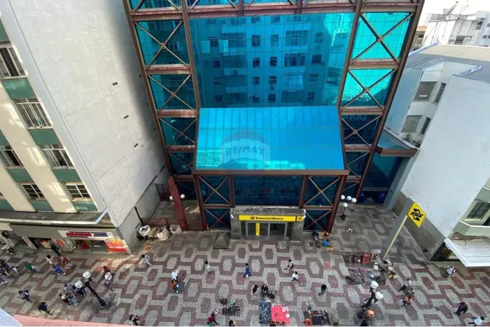Oportunidade - Sala Comercial à venda - Bem no centro de Juiz de Fora!