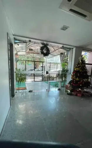 Vendo Excelente Apto com 02 quartos e 52 metros no Espinheiro - Recife - PE