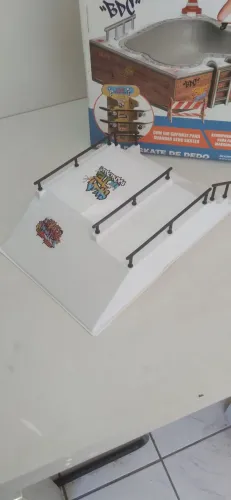 VENDO PISTA DE SKATE